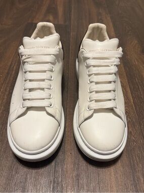 Alexander McQueen Cream Leather Platform Sneakers